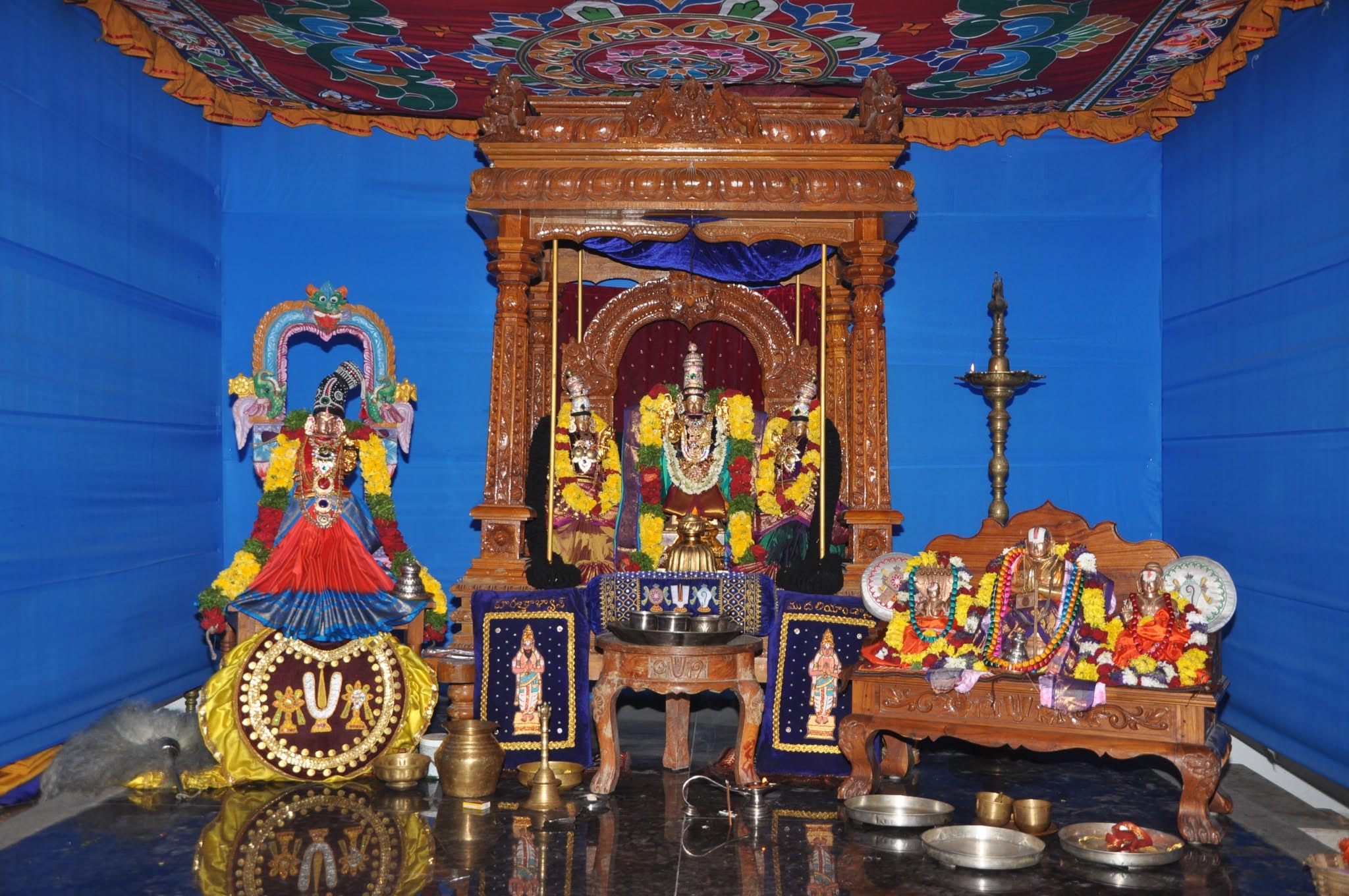 అర్జిత సేవ
